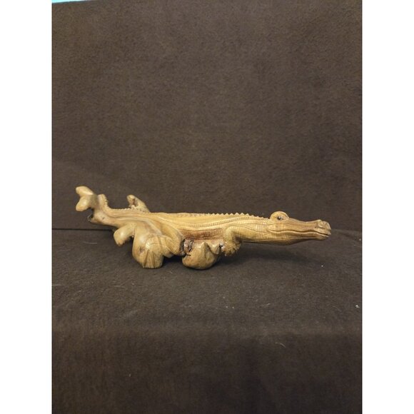 Vintage Driftwood Carved Alligator Wood - Picture 1 of 15